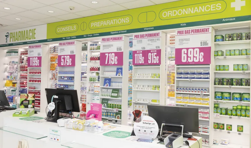 Pharmacie Pharmacy by Medi-Market Group Waterloo