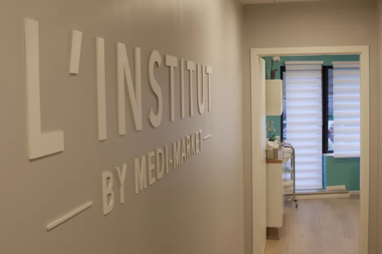 Institut Institut by MediMarket Waterloo